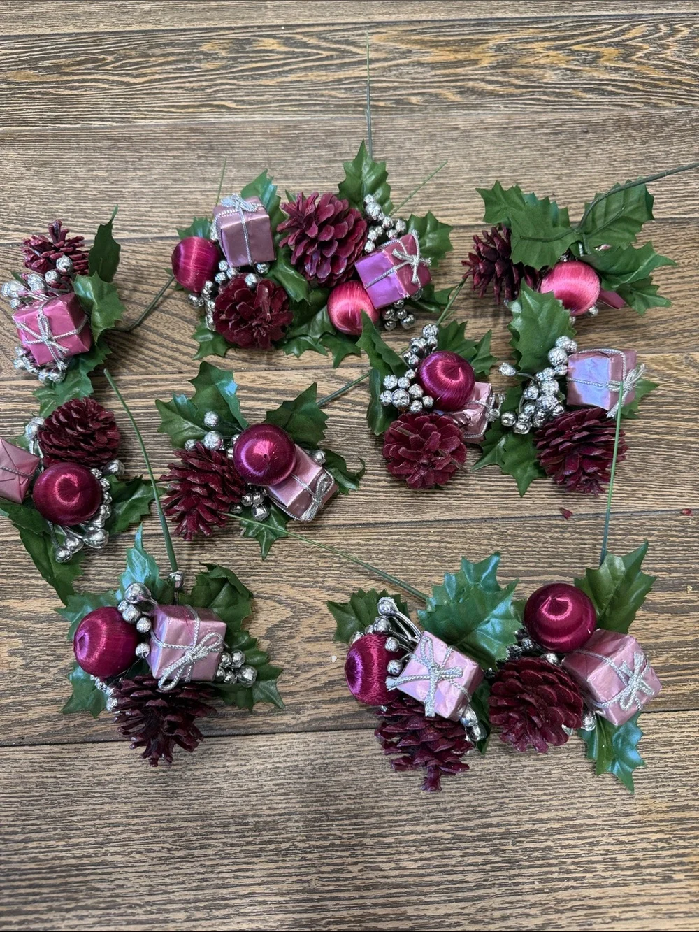 (11) VTG Festive Berry Pink Holiday Floral Craft Pieces Pinecone Pink Present
